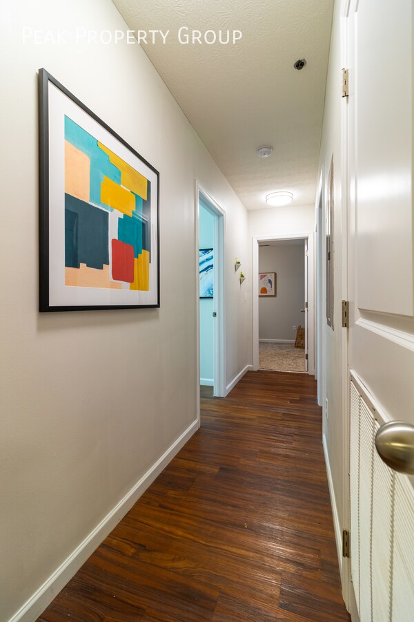 Building Photo - 240 Chittenden Ave