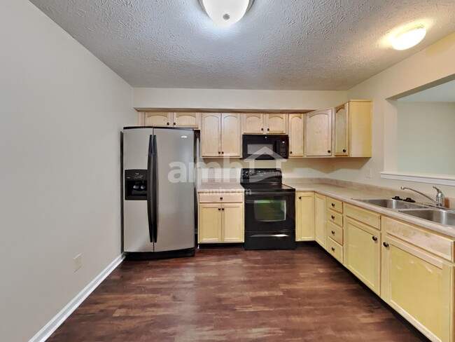 Building Photo - 10575 Northern Dancer Drive