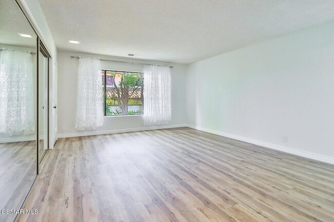 Building Photo - 4082 Avenida Verano