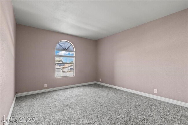 Building Photo - 4050 Pacific Harbors Dr