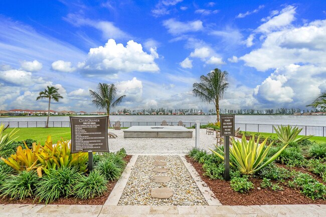 Building Photo - 8660 W Parkland Bay Trl