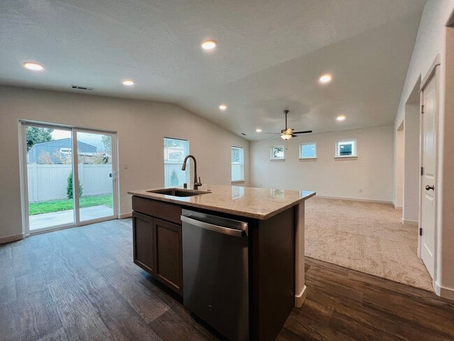 Building Photo - Non-Refundable & Security Deposit Total: $...