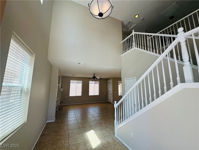 Building Photo - 7441 Poppy Hills Ct