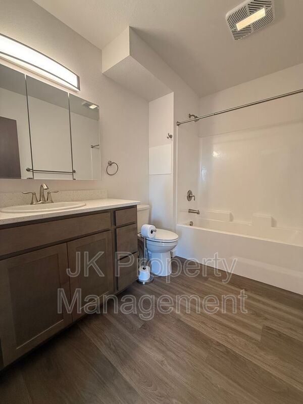 Building Photo - 3440 11th Ave S