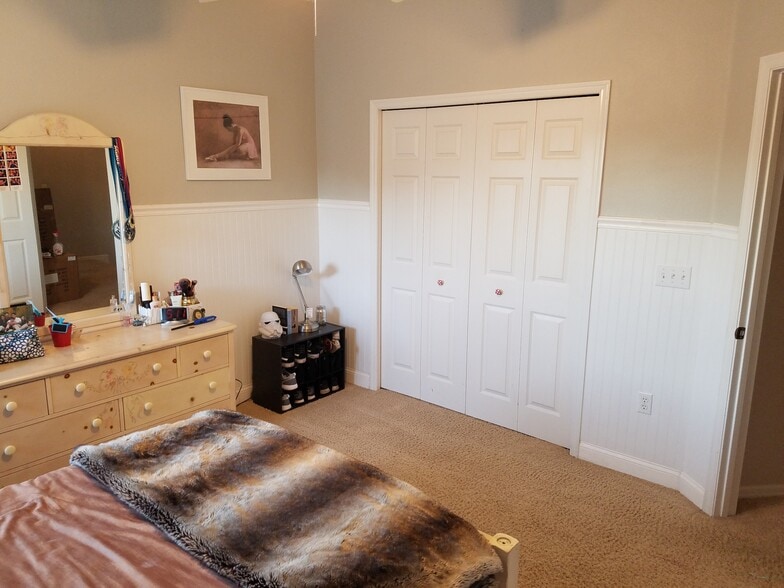Bedroom 2 - 737 Seneca Meadows Rd