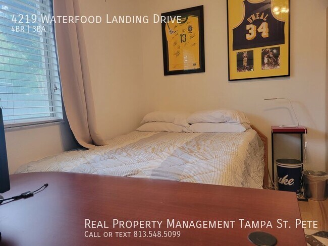 Building Photo - ***LUXURY LUTZ HOME