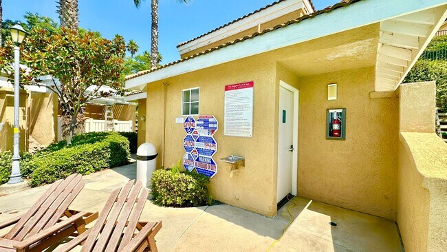 Building Photo - 5751 Galloway Pl