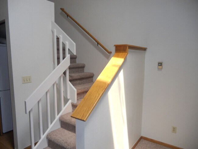 Building Photo - 3531 Windmill Dr