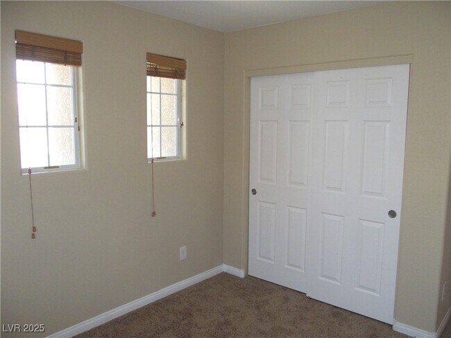 Building Photo - 9037 W Victor Creek Ave