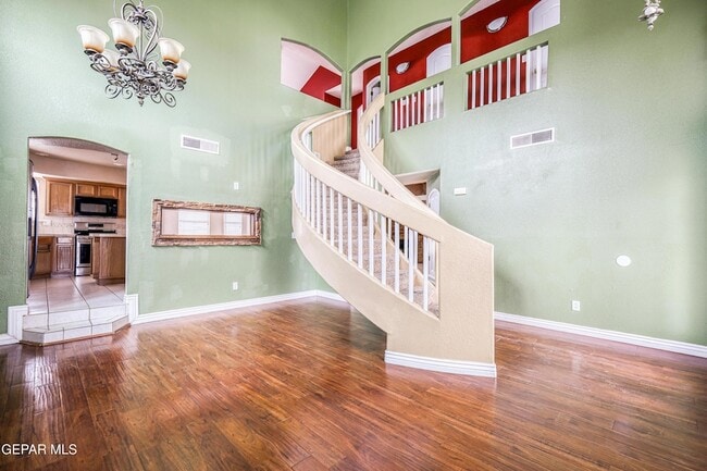 Building Photo - 4733 R L Shoemaker Dr