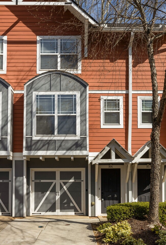 Building Photo - 380 Grant Cir SE