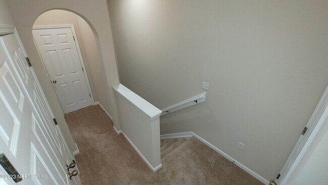 Building Photo - 5956 Pavilion Dr
