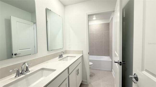 Building Photo - 5103 BRIDGEHAVEN Rd