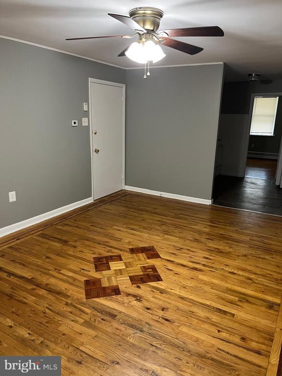 Building Photo - 4329 Dungan St