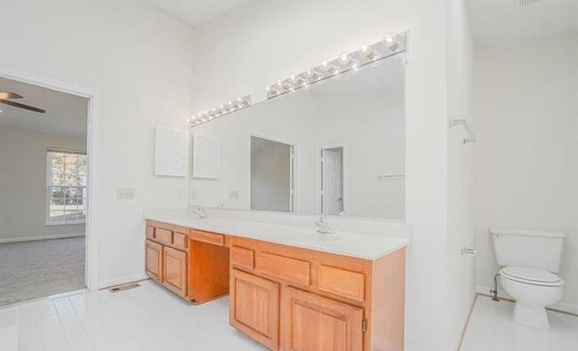 Building Photo - 13116 Holly Leaf Ct