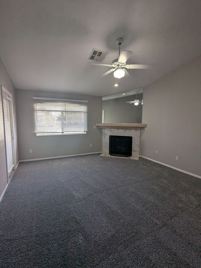 Building Photo - CENTRALLY LOCATED CONDO