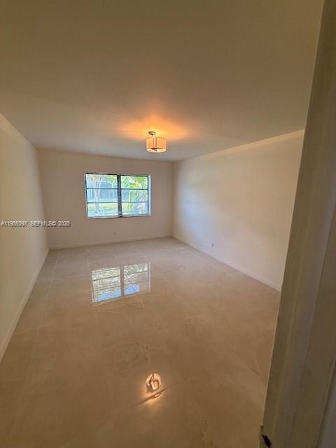 Building Photo - 3101 Oakland Shores Dr