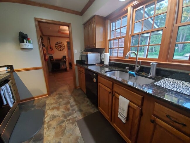 Building Photo - 5086 Rio Dosa Downs