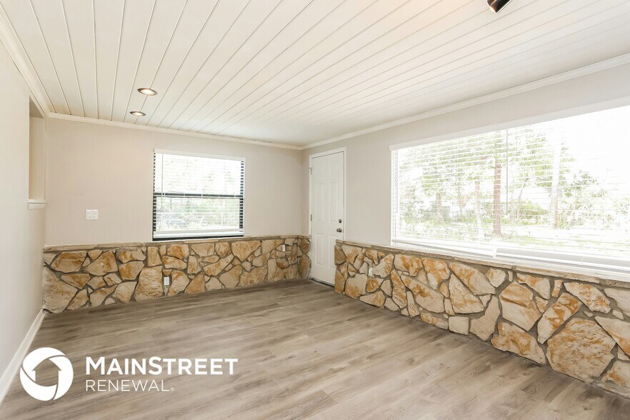 Building Photo - 7027 Berrywood Ln