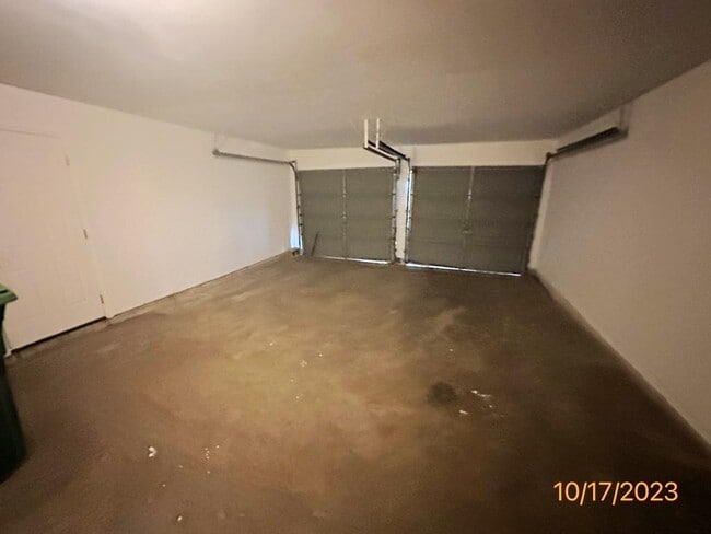 Building Photo - 12210 Roandale Dr