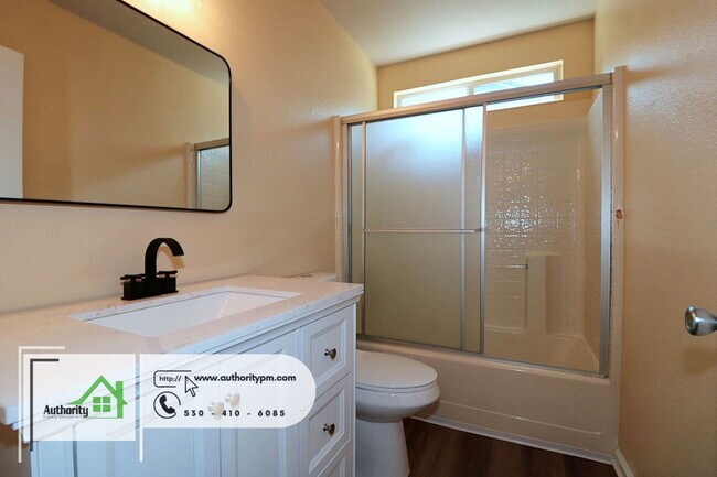 Building Photo - 1729 Marigold Way