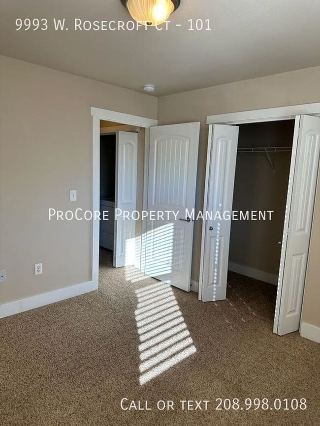 Building Photo - 9993 W Rosecroft Ct