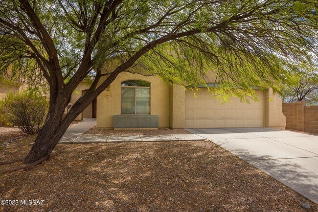 Building Photo - 2299 W Camino San Acacio