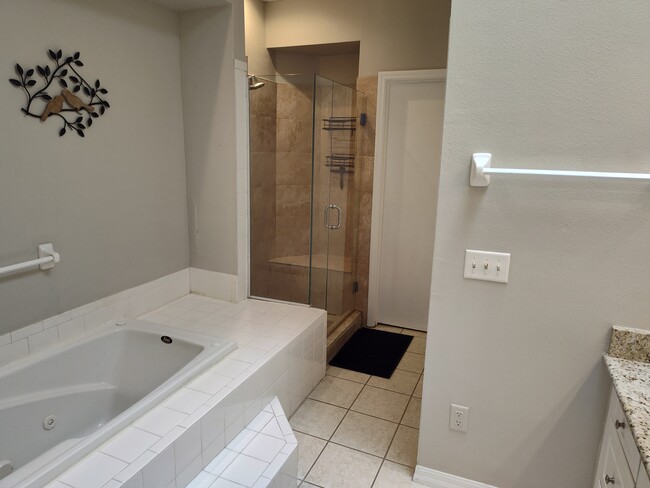 Building Photo - 322 Caribbean Dr