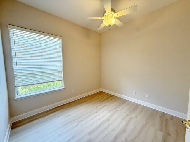 Building Photo - 3BR|3BA Palencia Patio Home