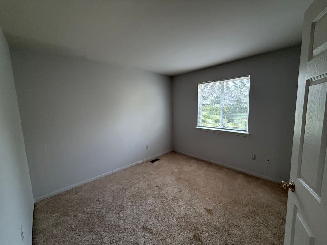Building Photo - 41506 Greenspire Dr