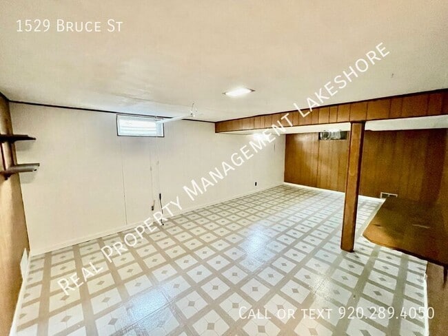 Building Photo - 1529 Bruce St