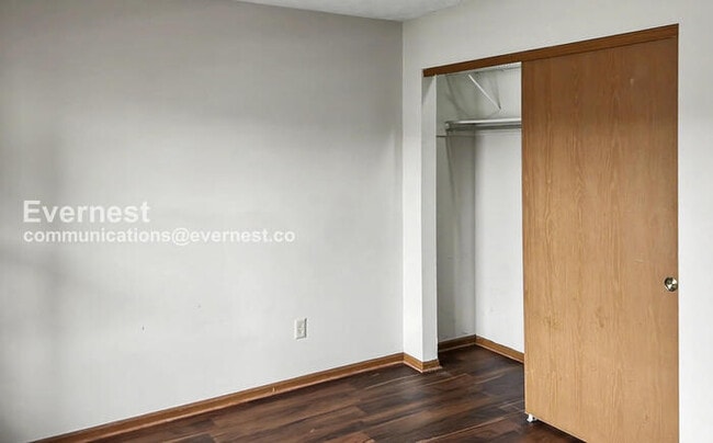 Building Photo - 5300 Darlington Rd