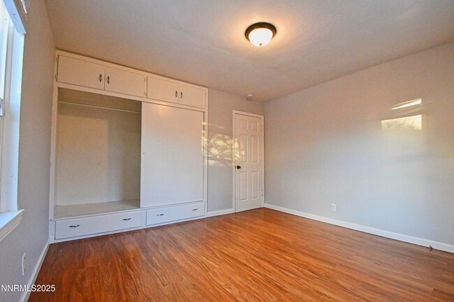 Building Photo - 1607 H St