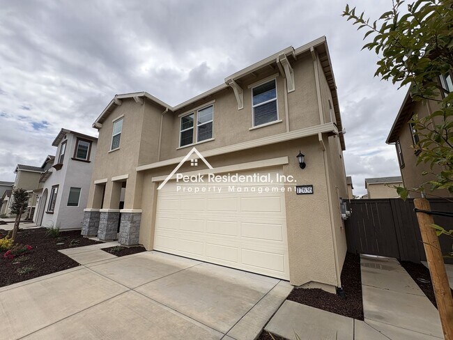 Building Photo - 12636 Hereford Ave