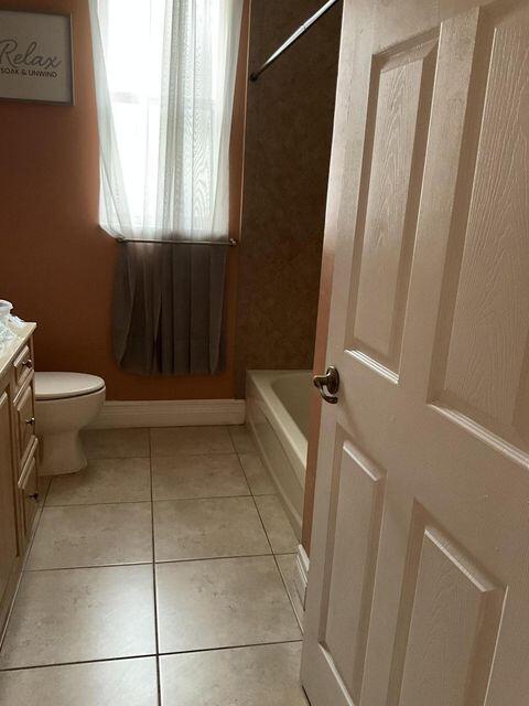 Building Photo - 1371 SW Halford Ave