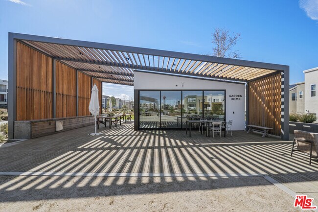 Building Photo - 27109 Vly Oak Pl