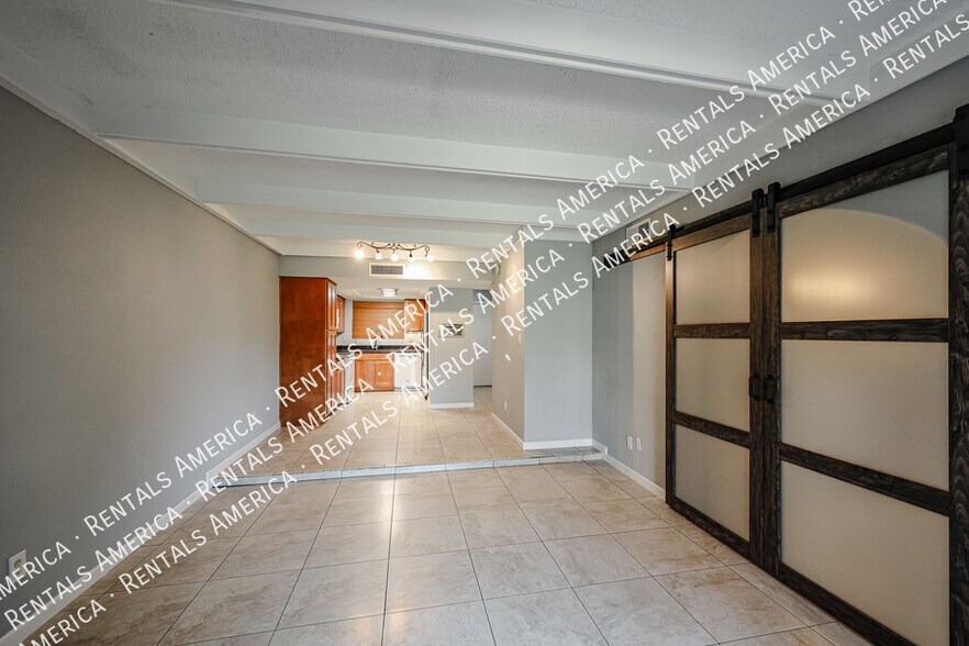 Building Photo - 3214 S El Camino Dr