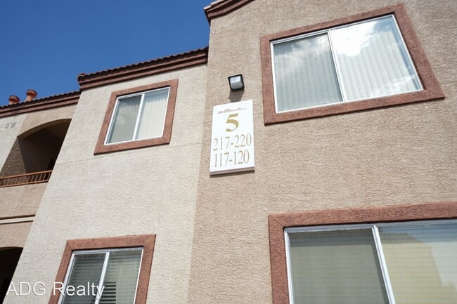 Building Photo - 2 br, 2 bath House - 9580 W Reno Ave #120 ...