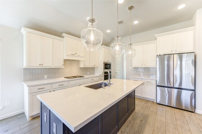 Building Photo - 6027 Painted Plains Ln