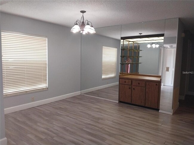 Building Photo - 3962 Basswood Dr