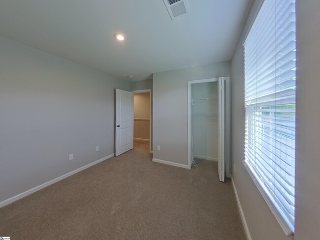 Building Photo - 549 Heavenly Days St