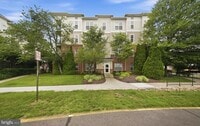 Building Photo - 3850 Lightfoot St
