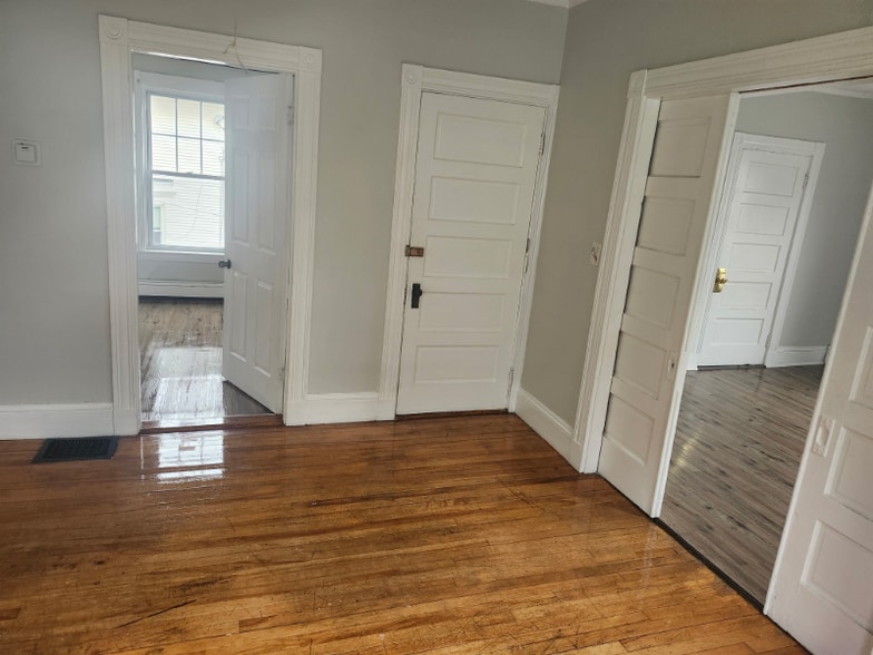 Building Photo - 100 Winter St