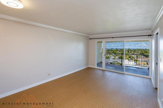 Building Photo - 14 Aulike St