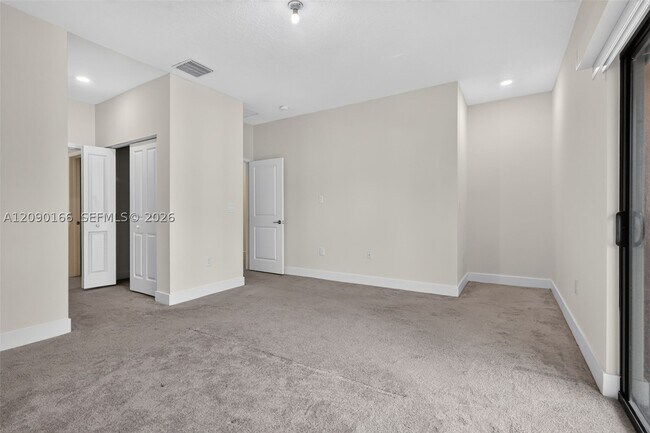 Building Photo - 4540 NW 83rd Path