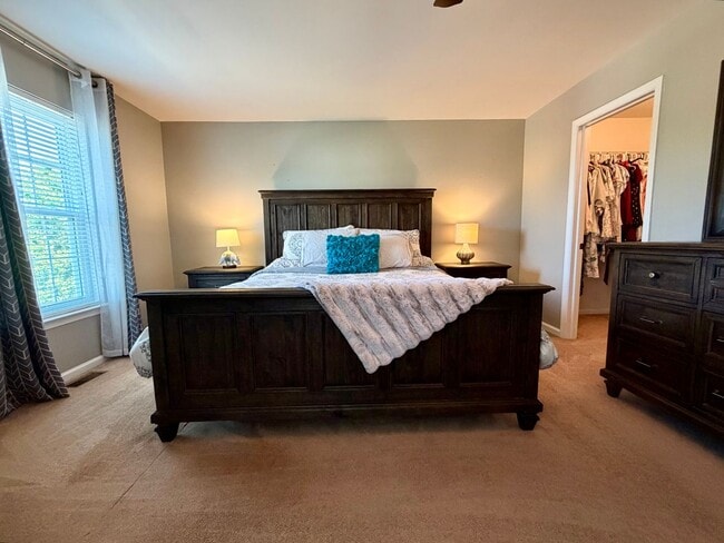 Building Photo - Stunning 3-Bedroom/2-Bathroom Townhouse in Perkasie! Available Mid July!