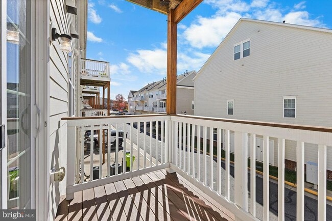 Building Photo - 19441 Promenade Dr