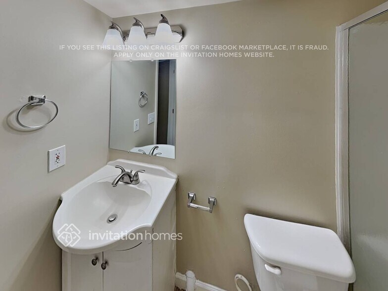 Building Photo - 472 Shoal Cir