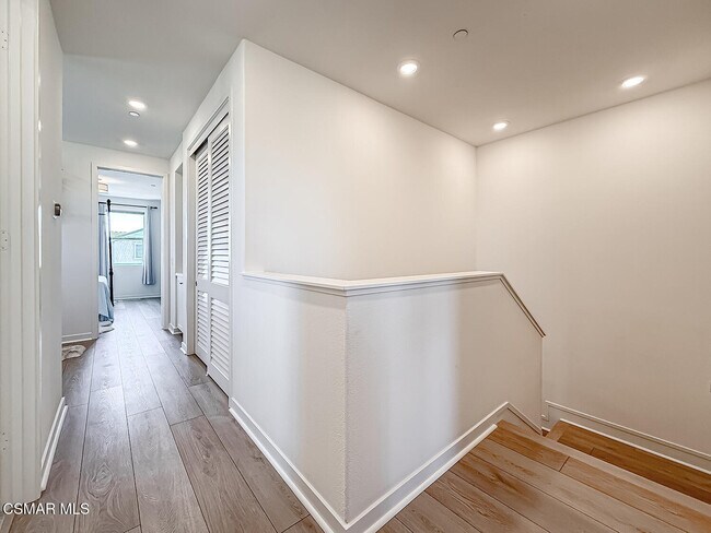 Building Photo - 227 Capistrano Dr