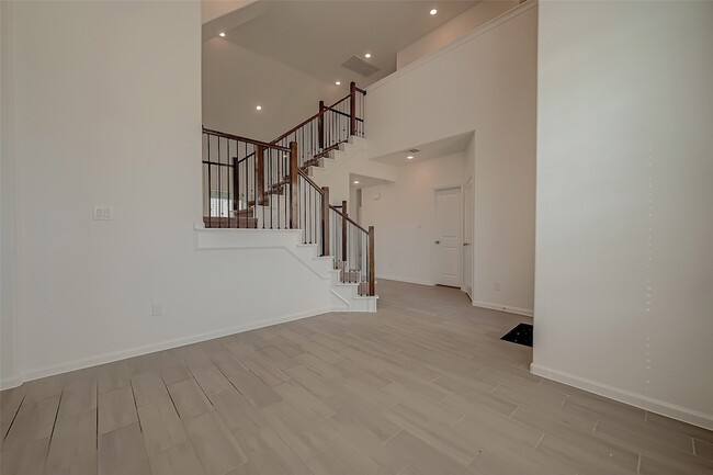 Building Photo - 5010 Slate Prt Ct